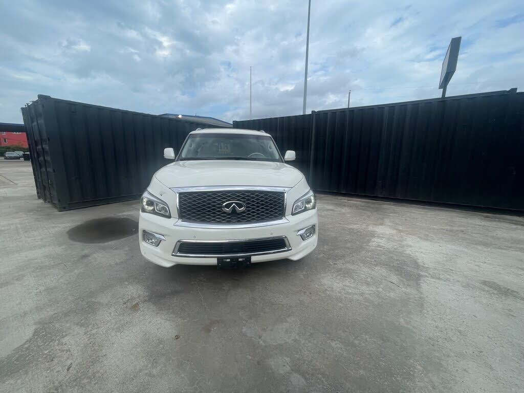 Infiniti QX80