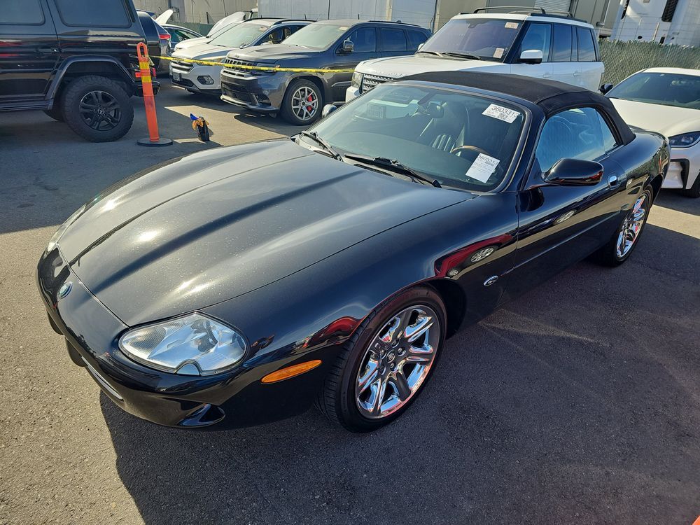 Jaguar XK8