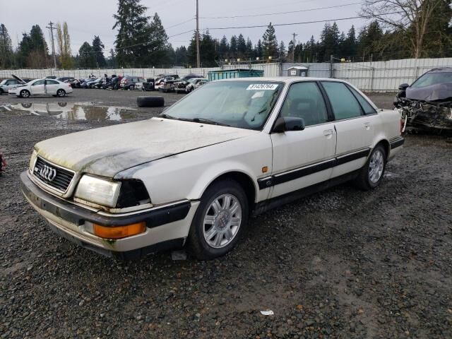 Audi V8