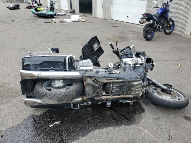 Honda GL1500SE (GOLD WING SE)