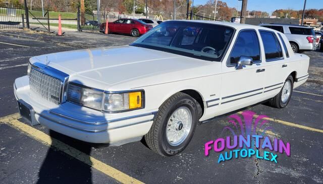 Lincoln Town Car