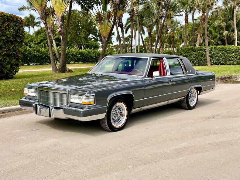Cadillac Brougham