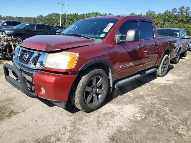 Nissan Titan