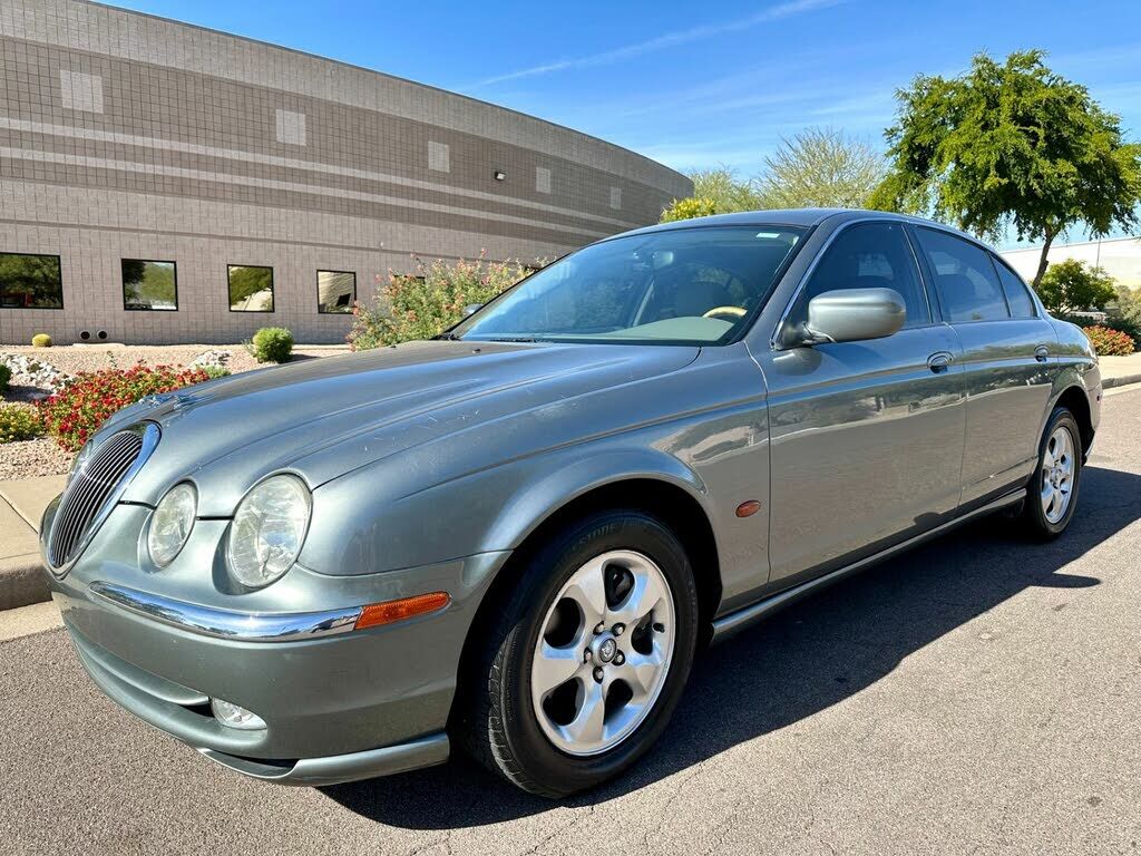 Jaguar S-Type
