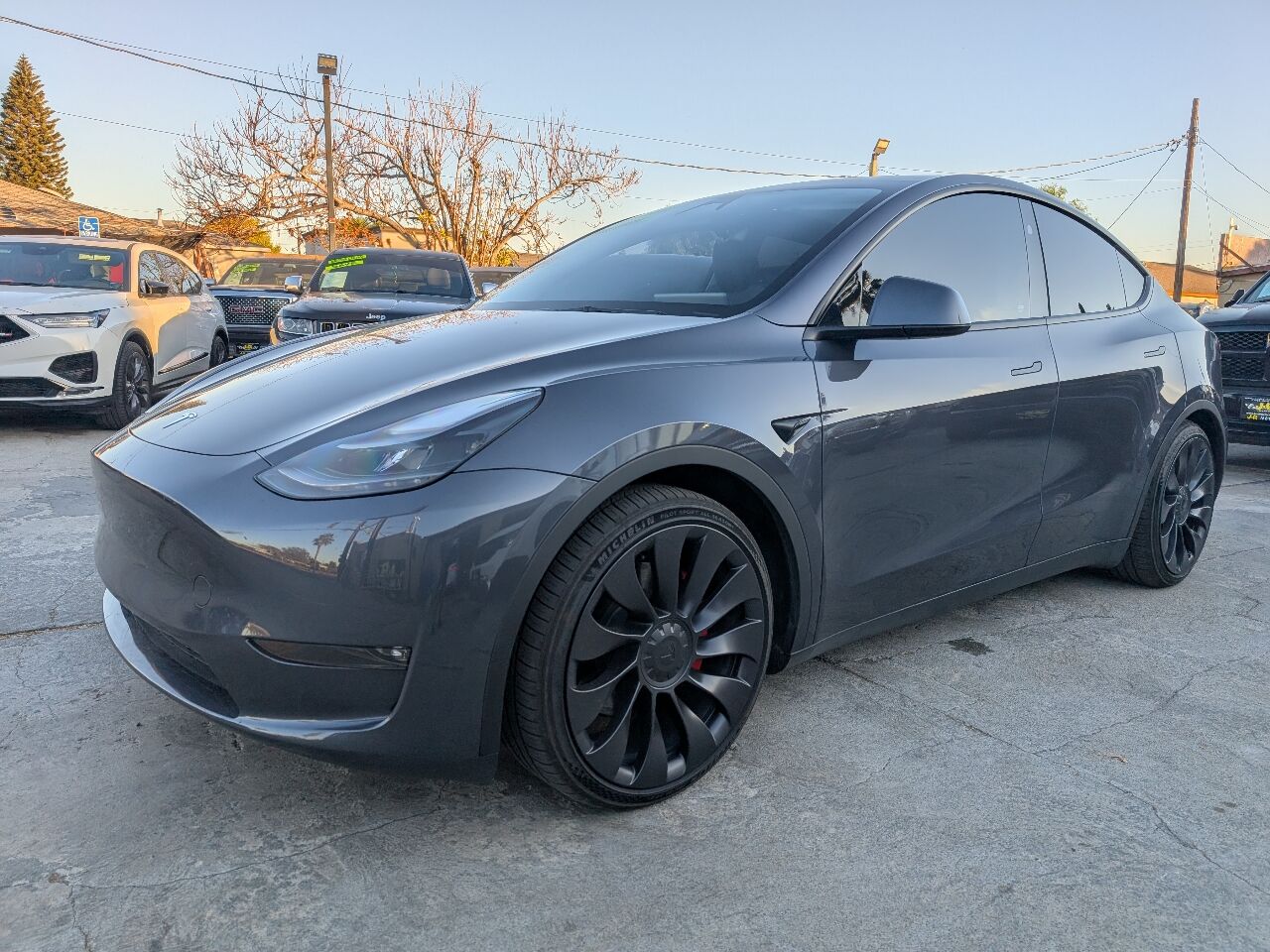 2023 TESLA Model Y