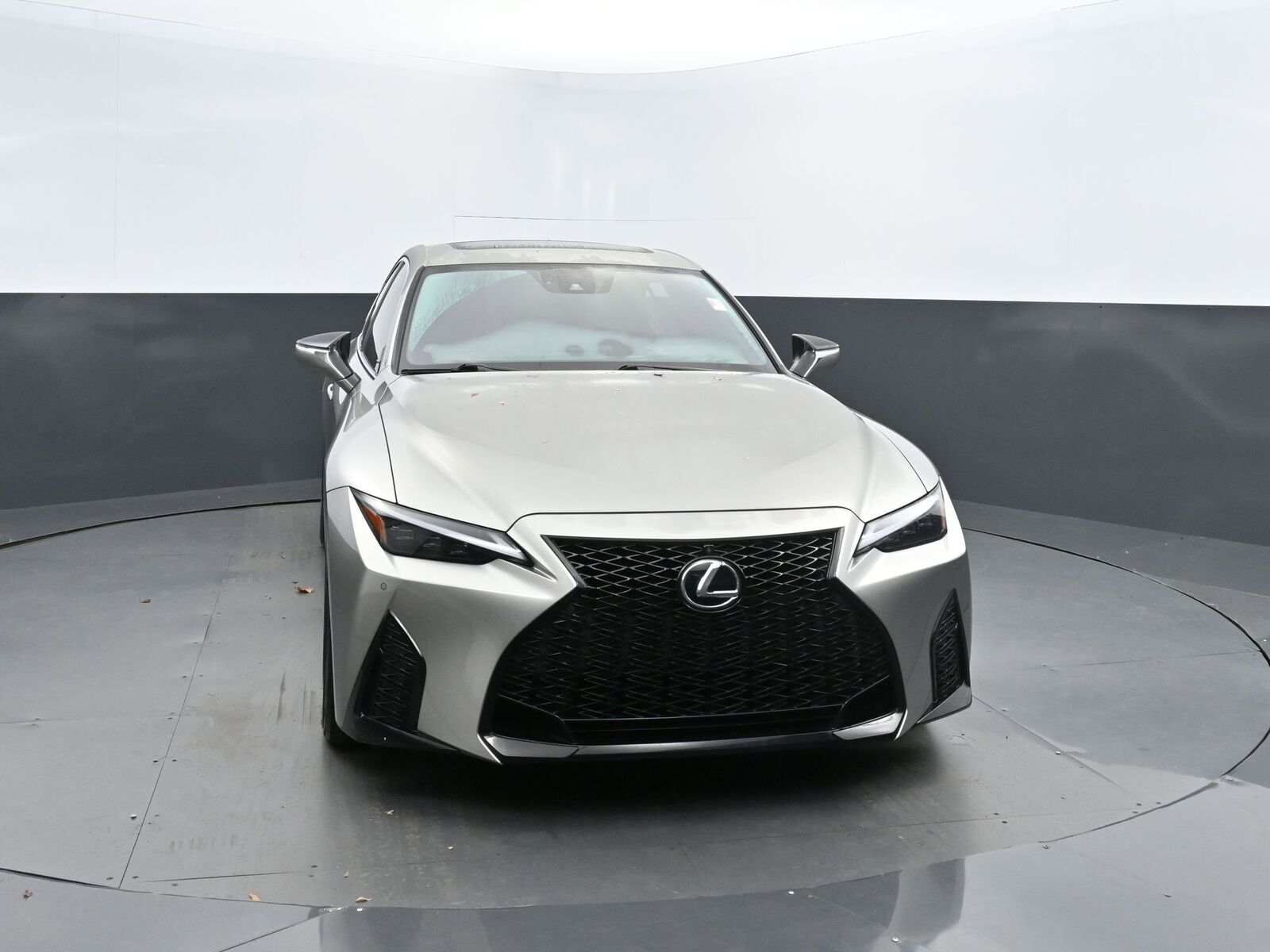 2023 Lexus IS