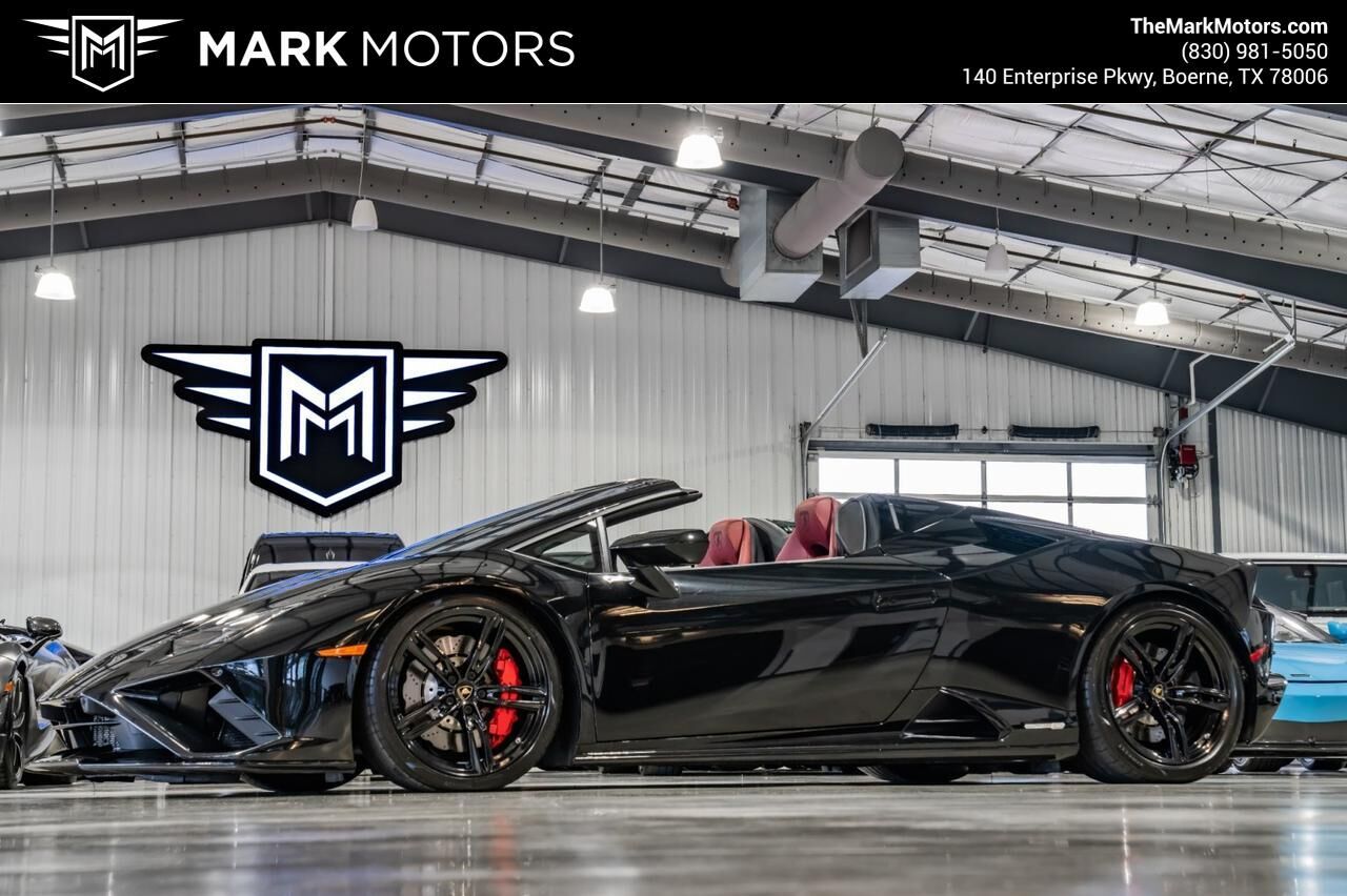 LAMBORGHINI