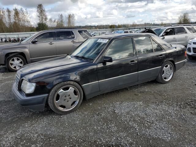 Mercedes-Benz 300