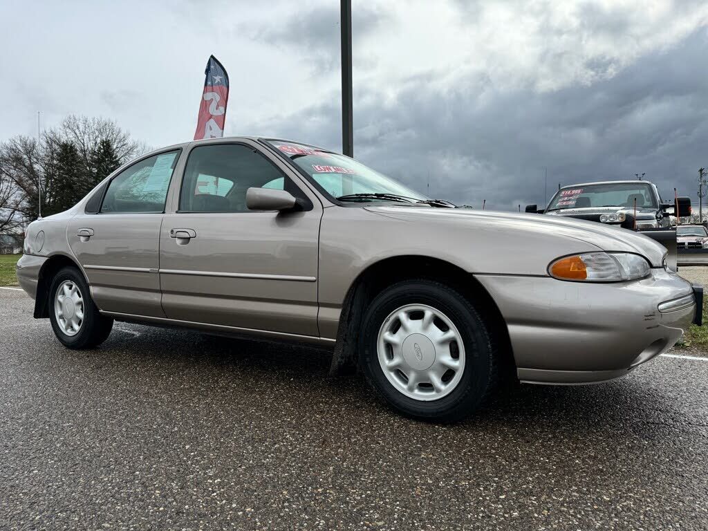 Ford Contour