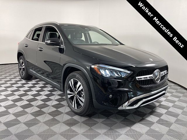 2024 MERCEDES-BENZ GLA-Class