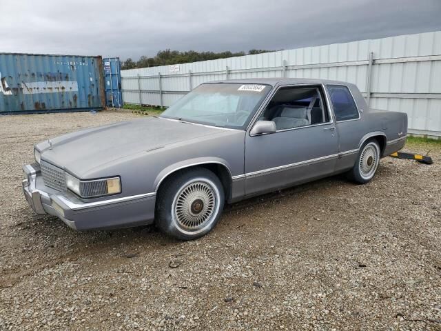 Cadillac Deville