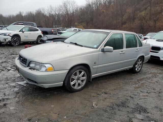 Volvo S70