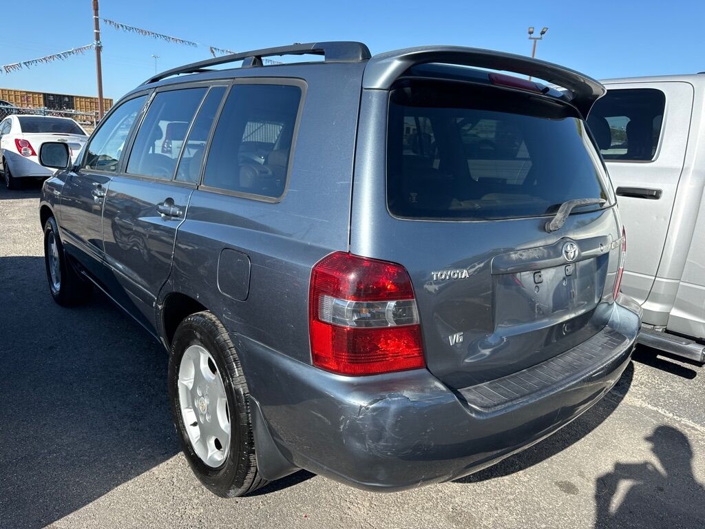 2004 TOYOTA Highlander