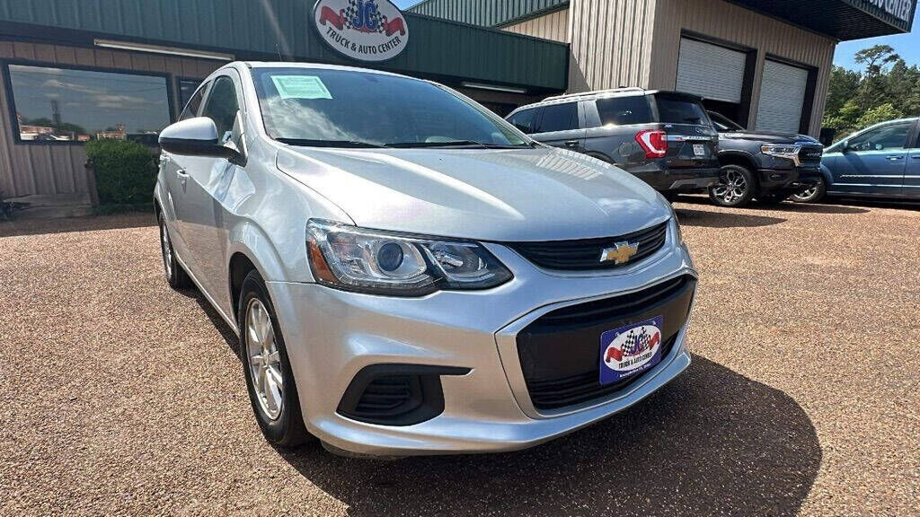 2019 CHEVROLET Sonic