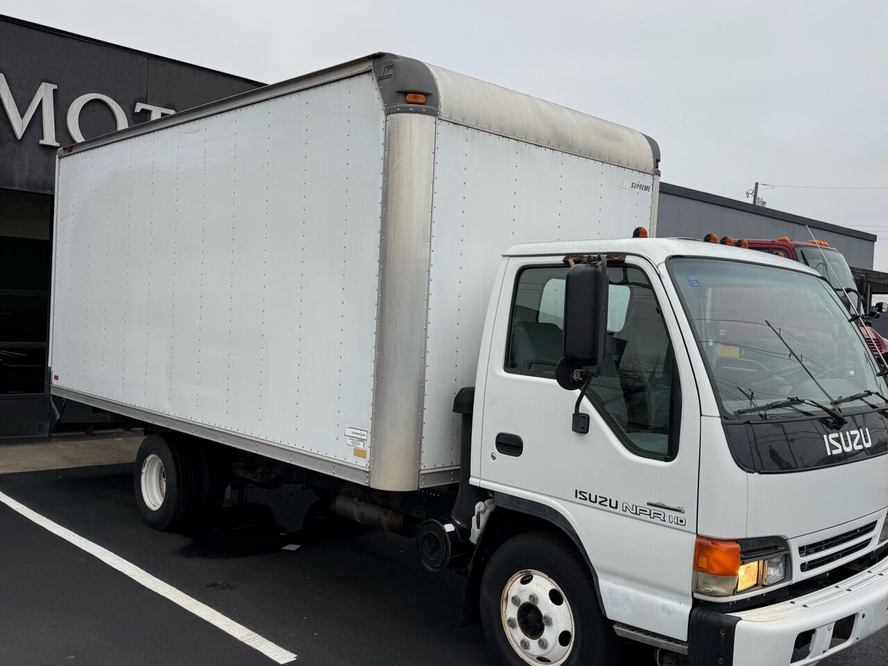 Isuzu NPR/NPR-HD