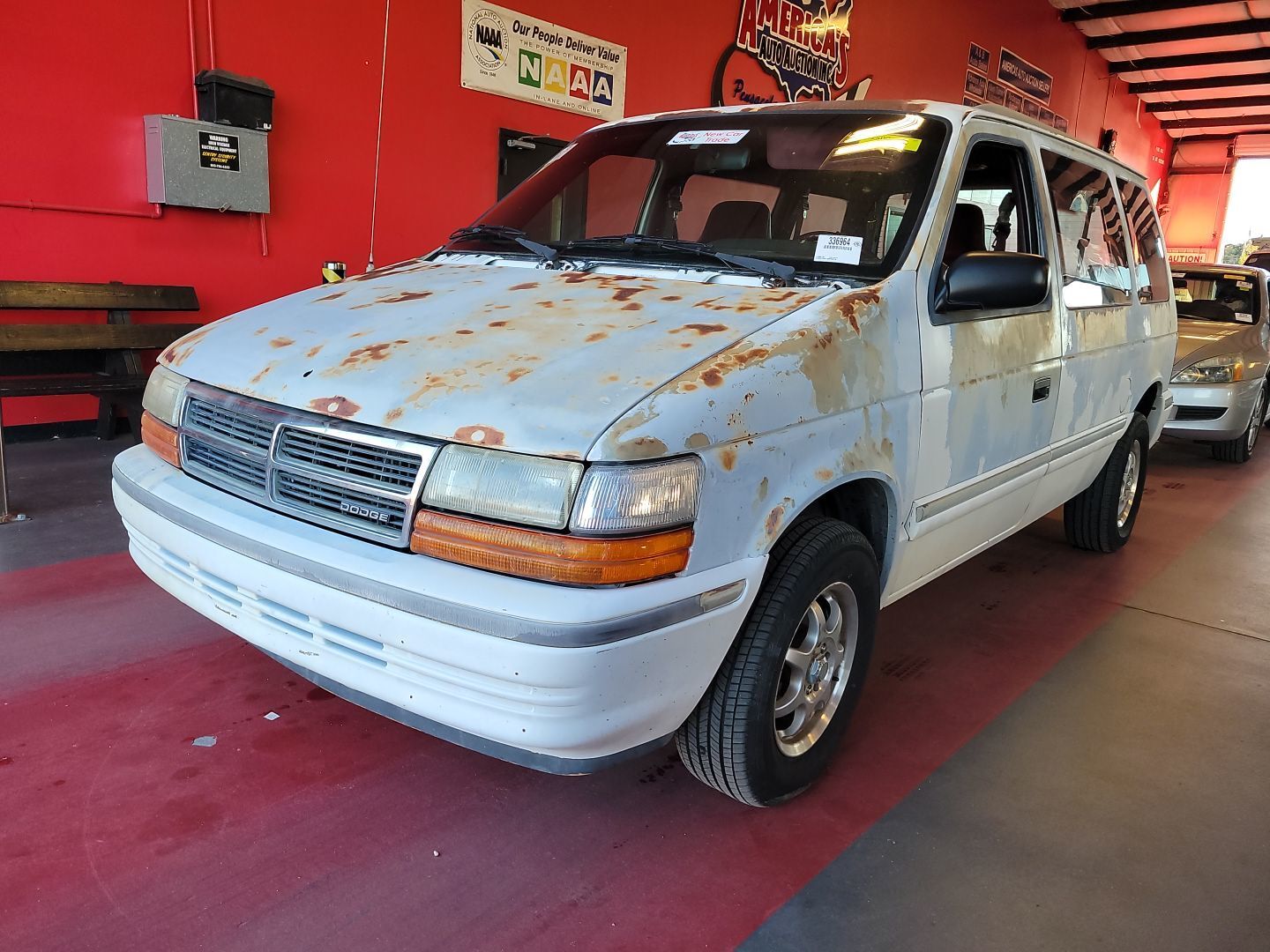 Dodge Caravan