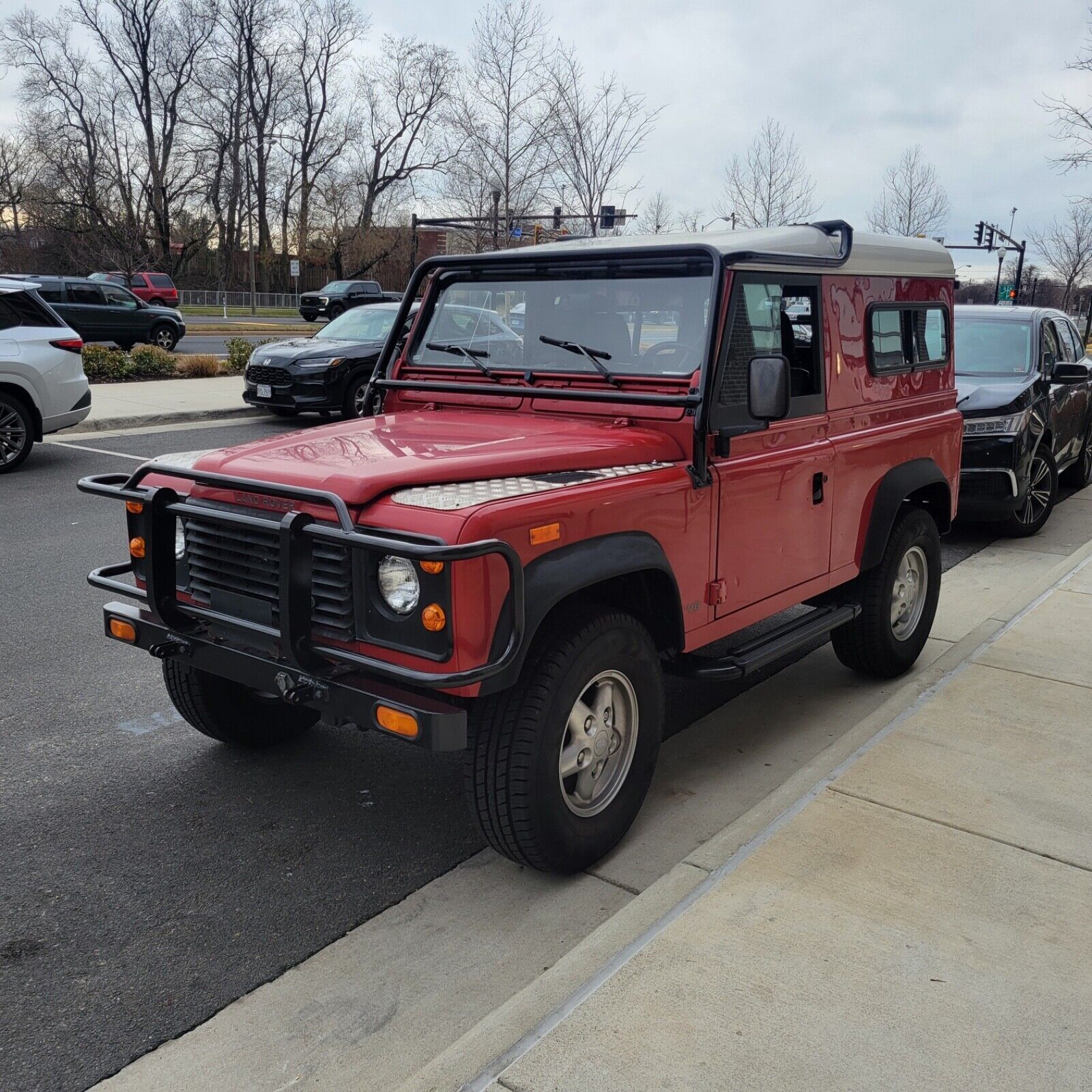 Land Rover Defender