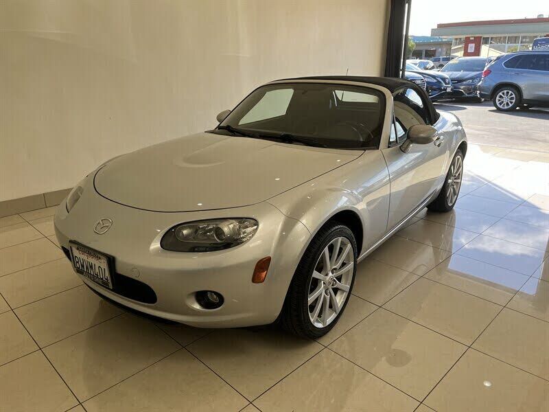 2006 MAZDA MX-5