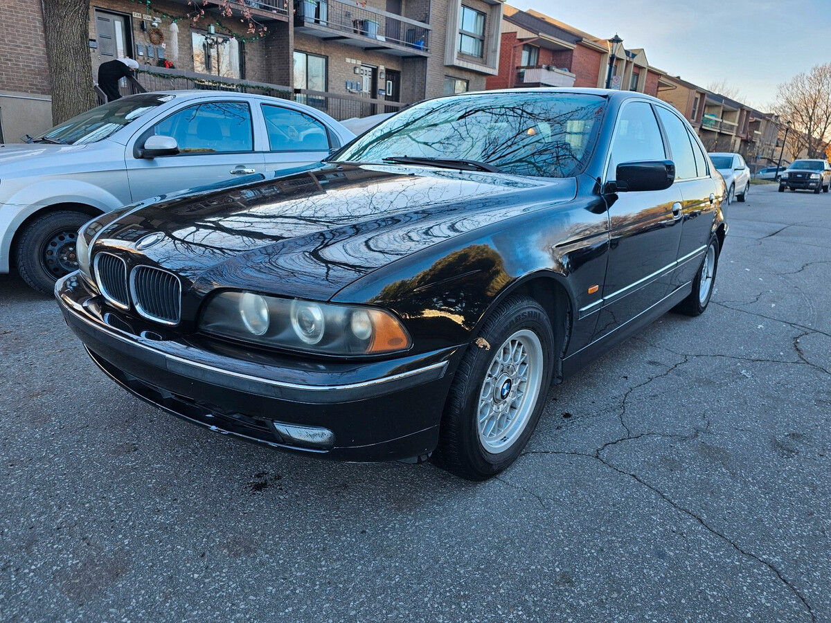 BMW 528i