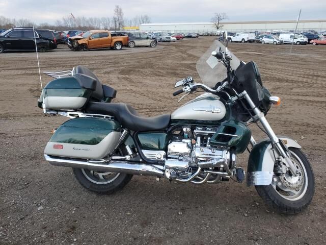 Honda GL1500CF (VALKYRIE INTERSTATE)