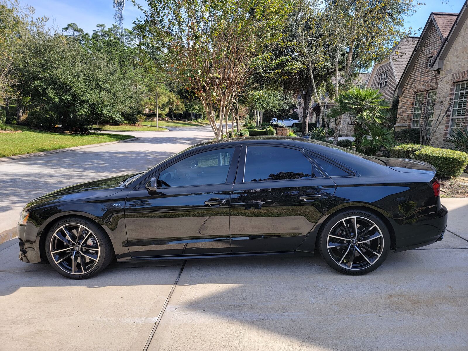 Audi S8