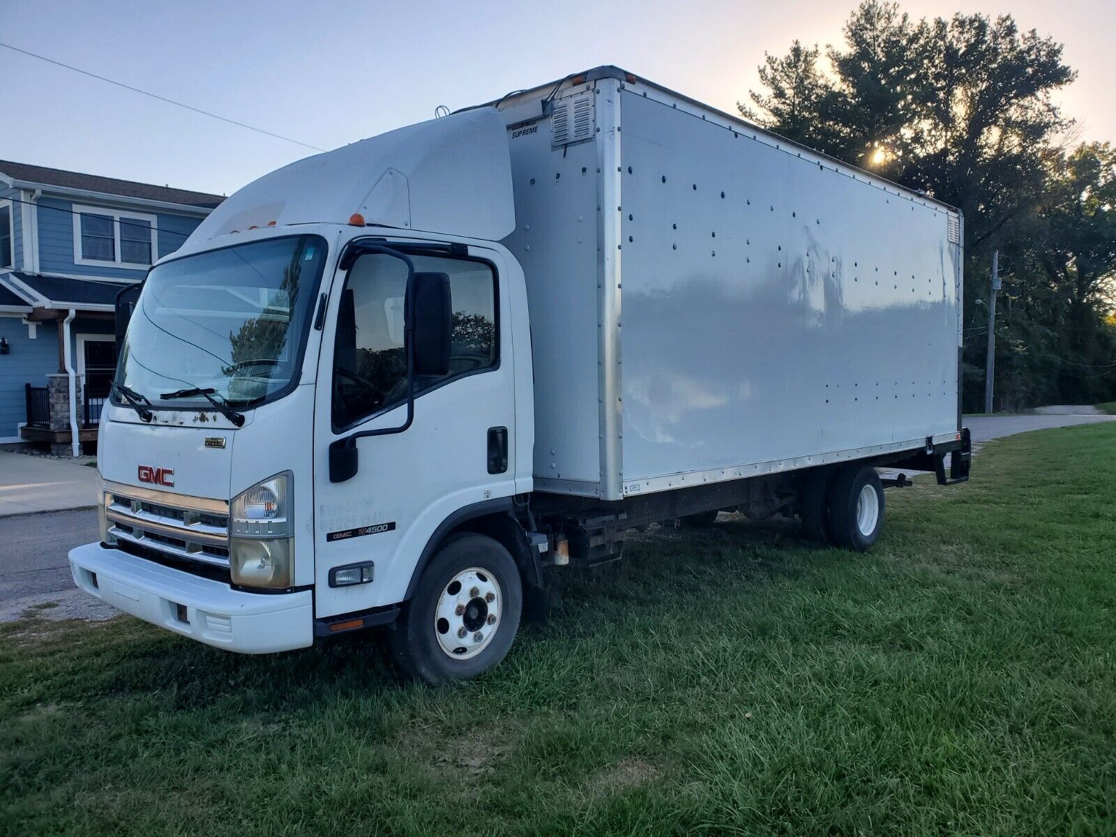 GMC W4