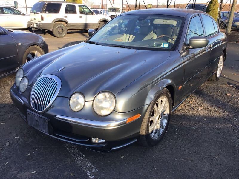 Jaguar S-Type