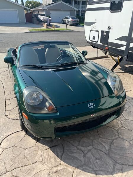 Toyota MR2