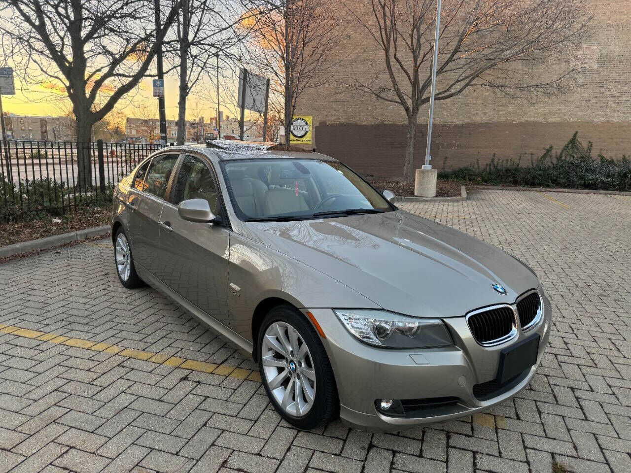2011 BMW 3 Series