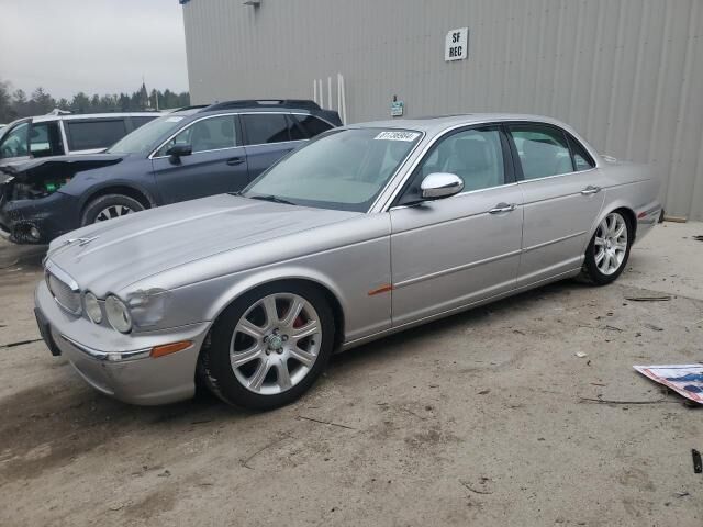 Jaguar Vanden Plas