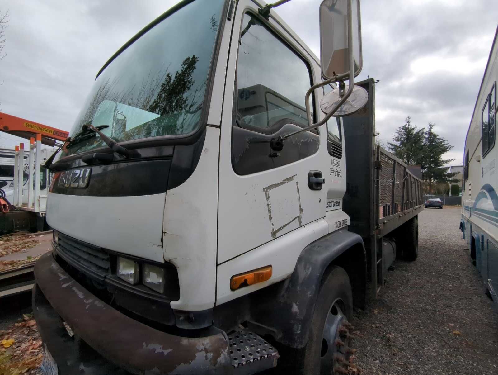 Isuzu F7