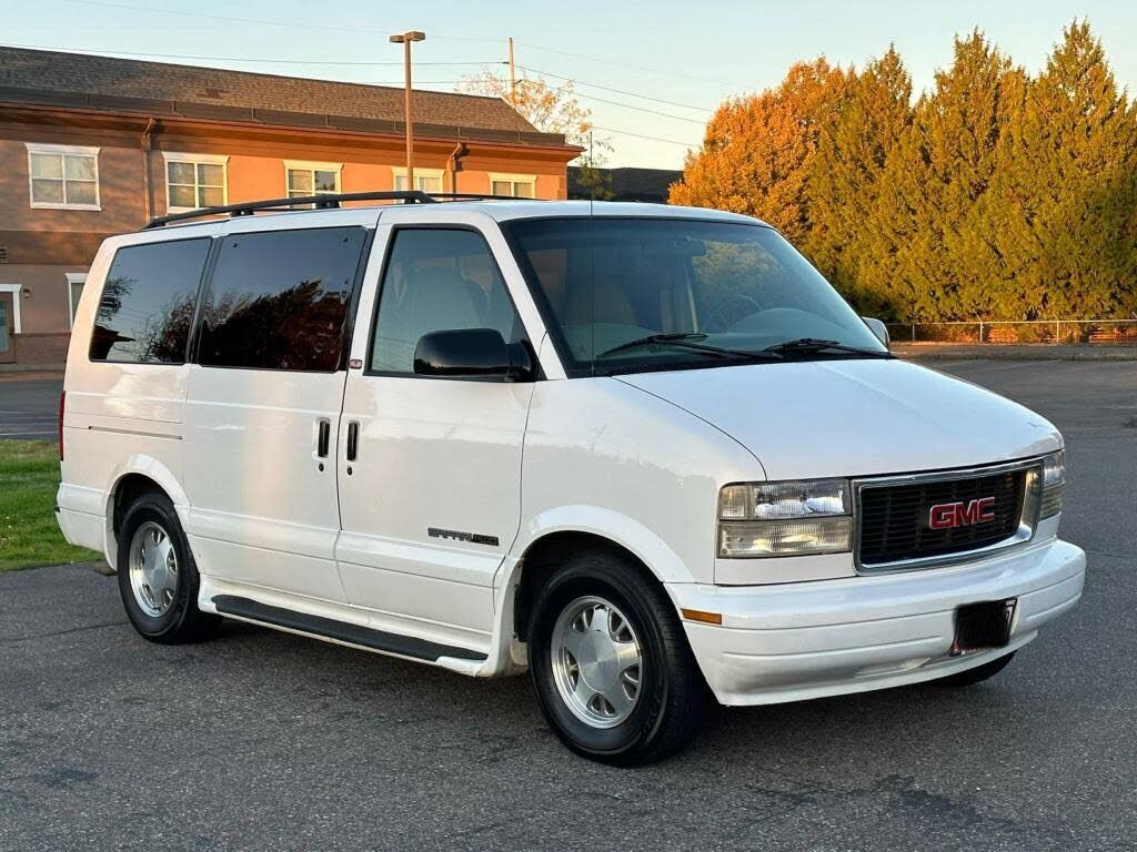 GMC Safari