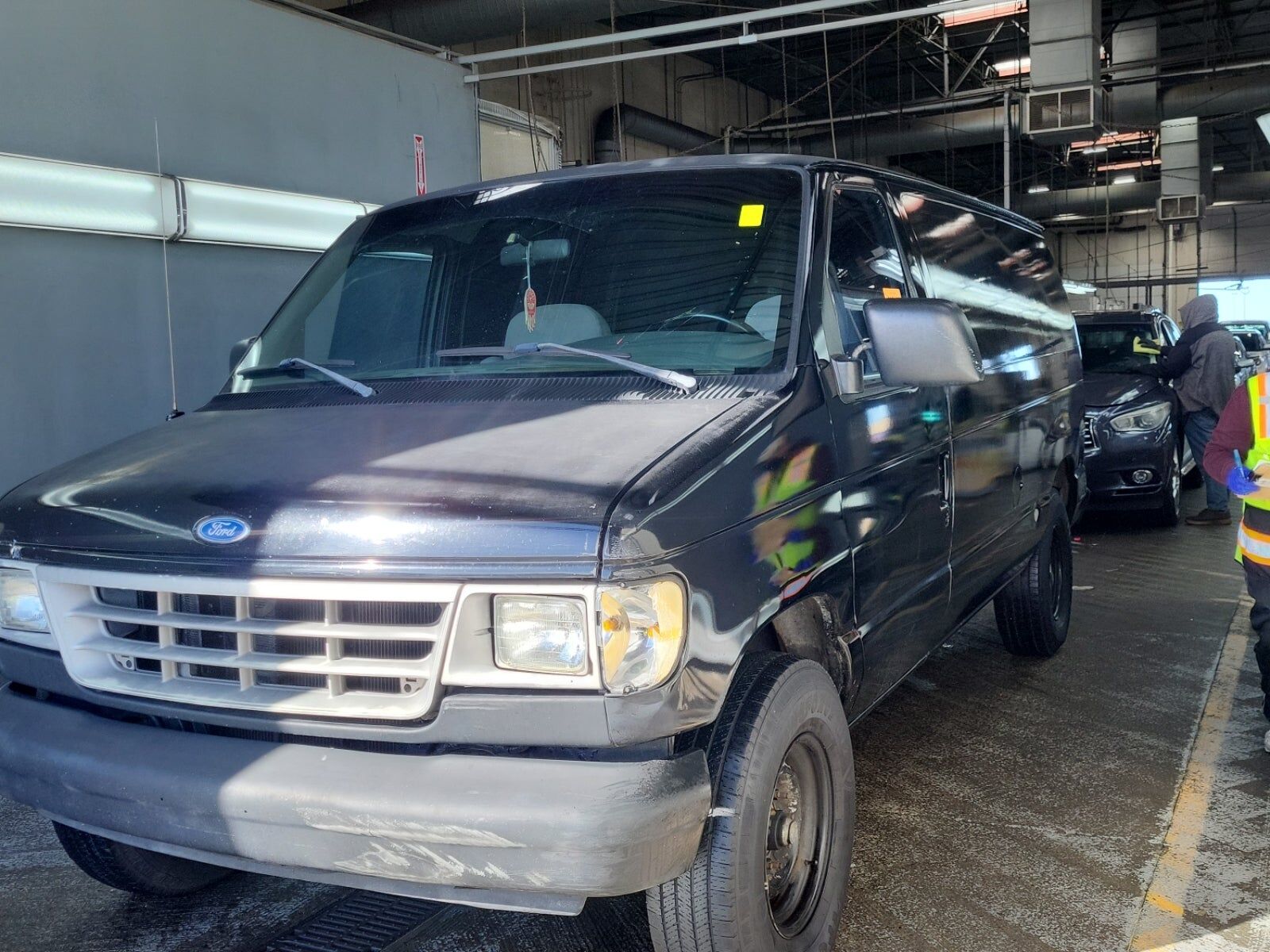 Ford E-250