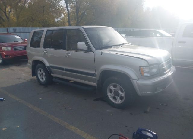 Isuzu Trooper