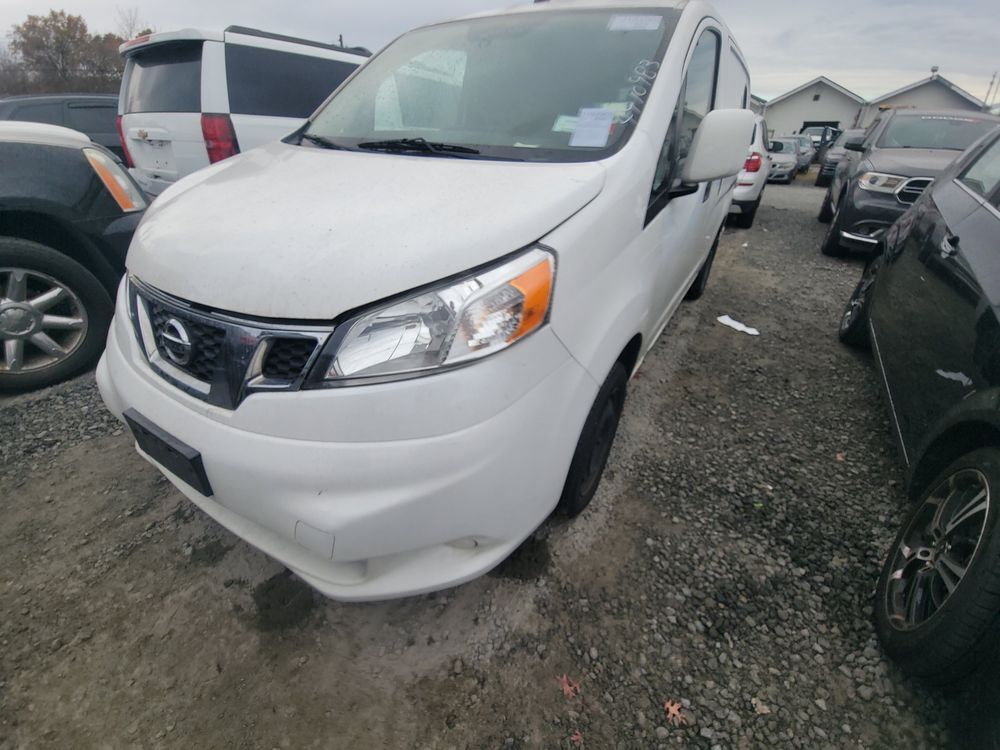 Nissan NV200