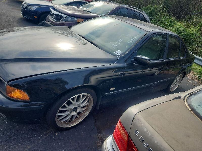 BMW 540i