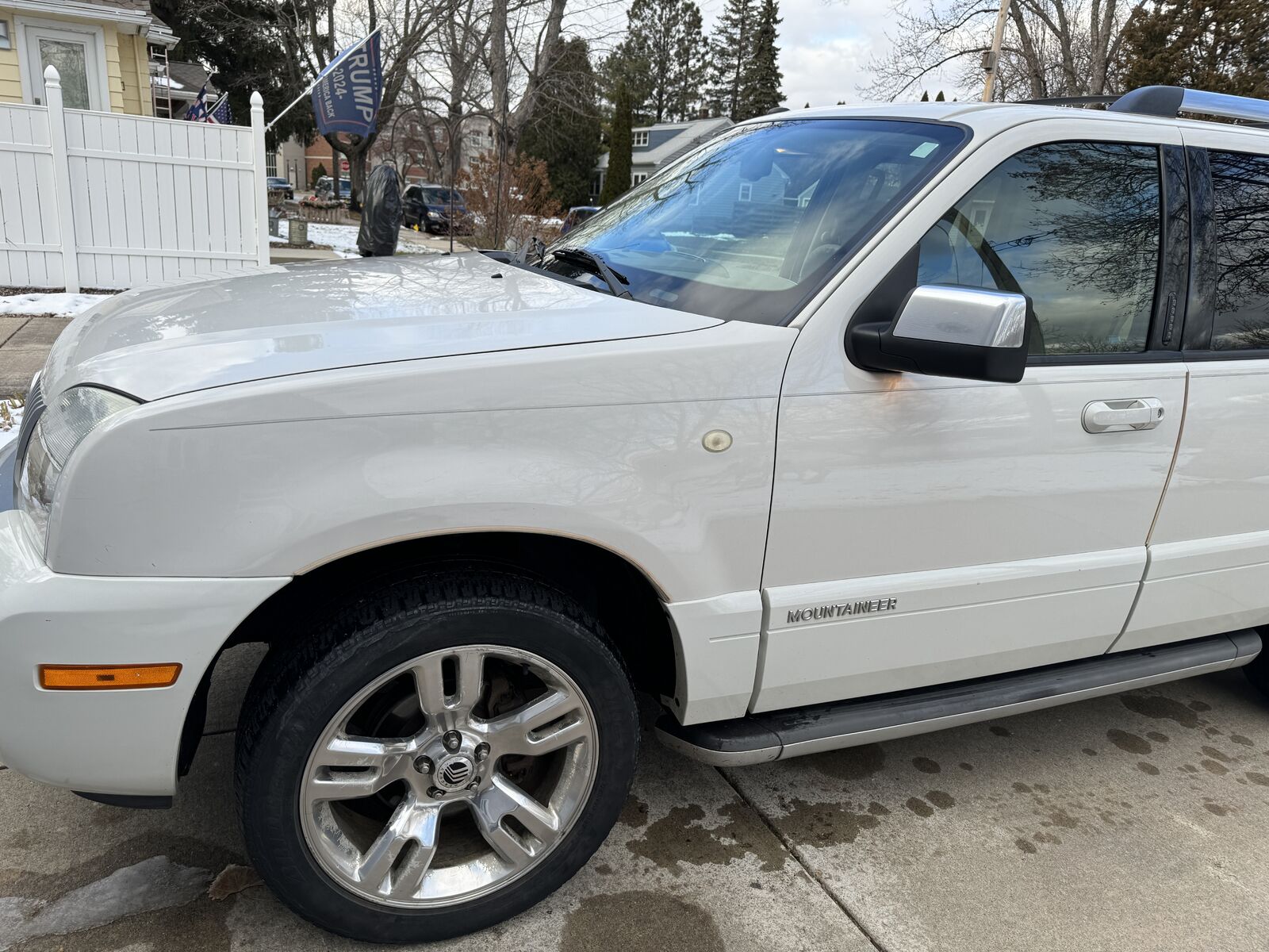 Mercury Mountaineer