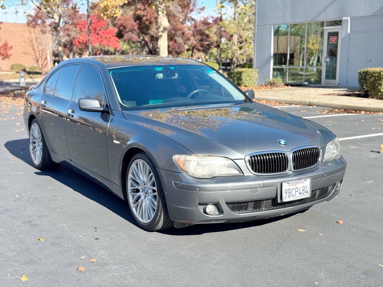BMW 750i