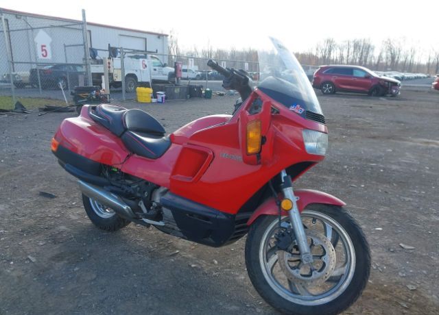 Honda PC800 (PACIFIC COAST)