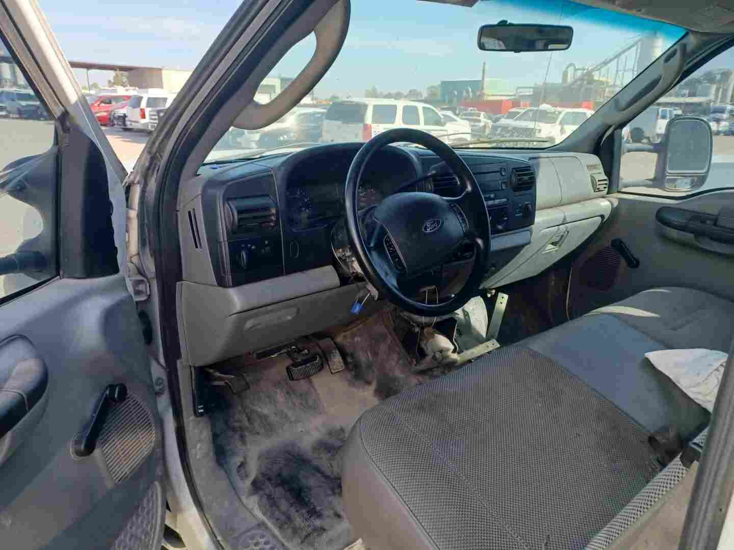 Ford F-550