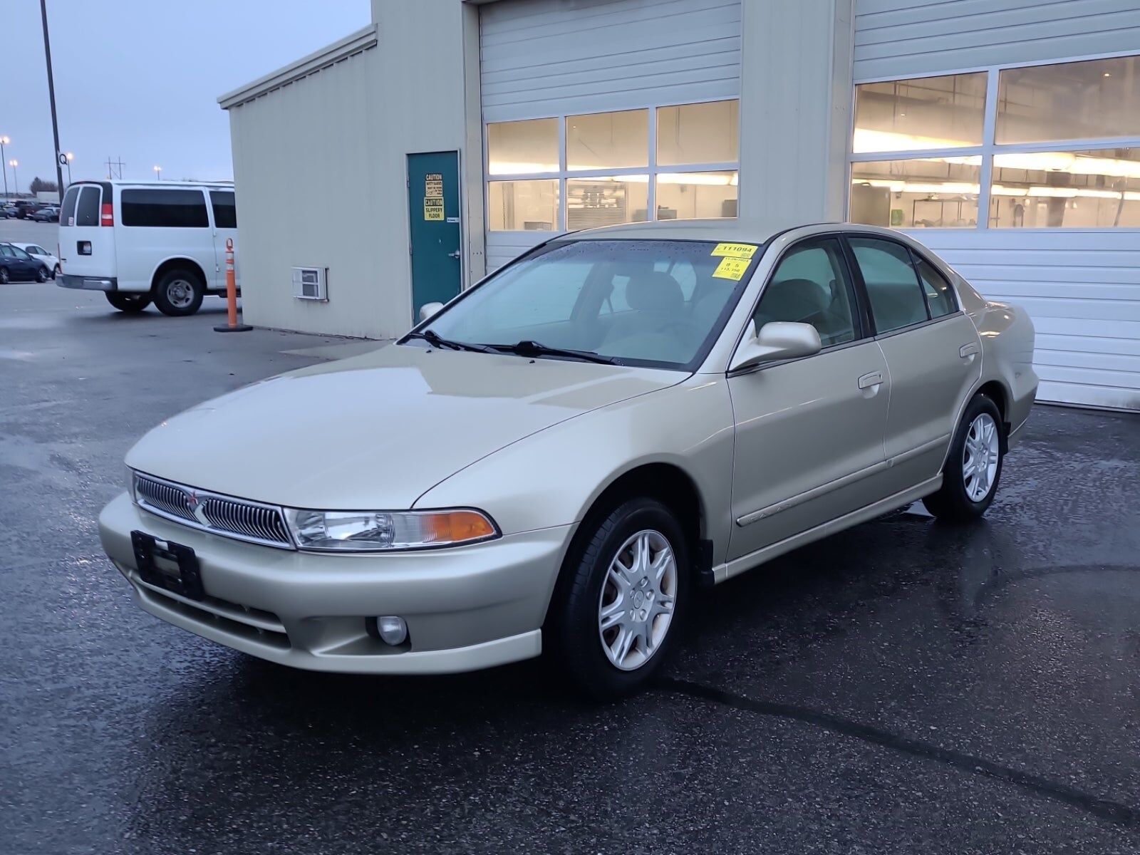 Mitsubishi Galant