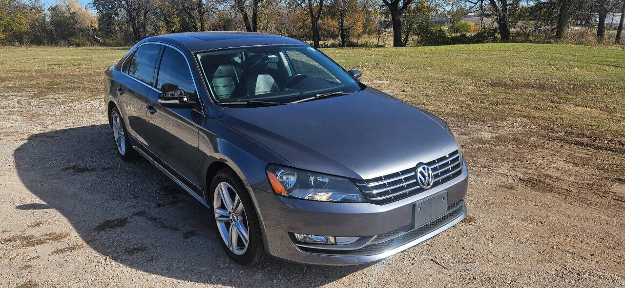 2015 VOLKSWAGEN Passat