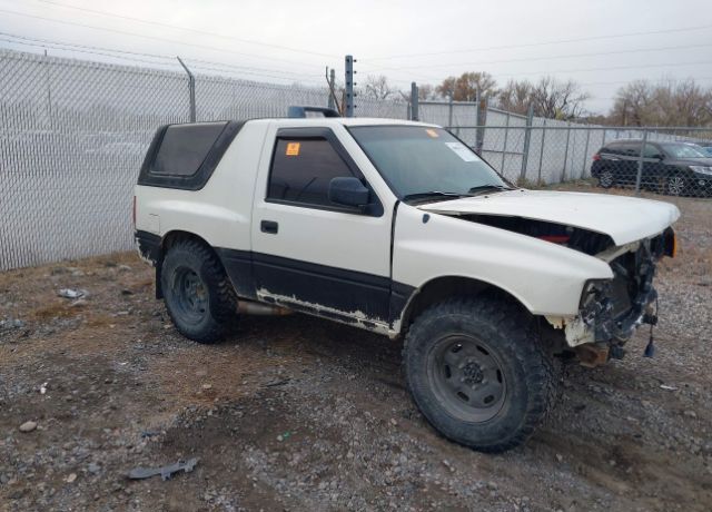 Isuzu Amigo
