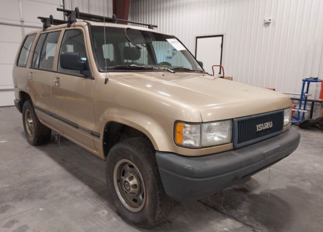 Isuzu Trooper