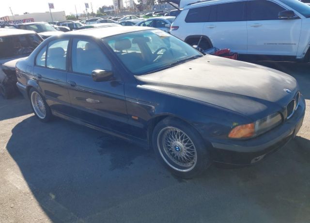BMW 528i