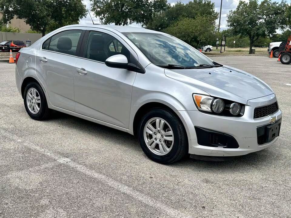 2016 CHEVROLET Sonic