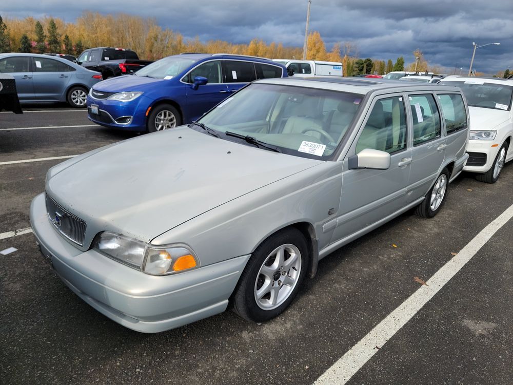 Volvo V70