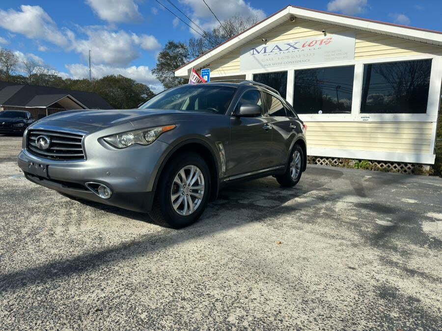Infiniti QX70