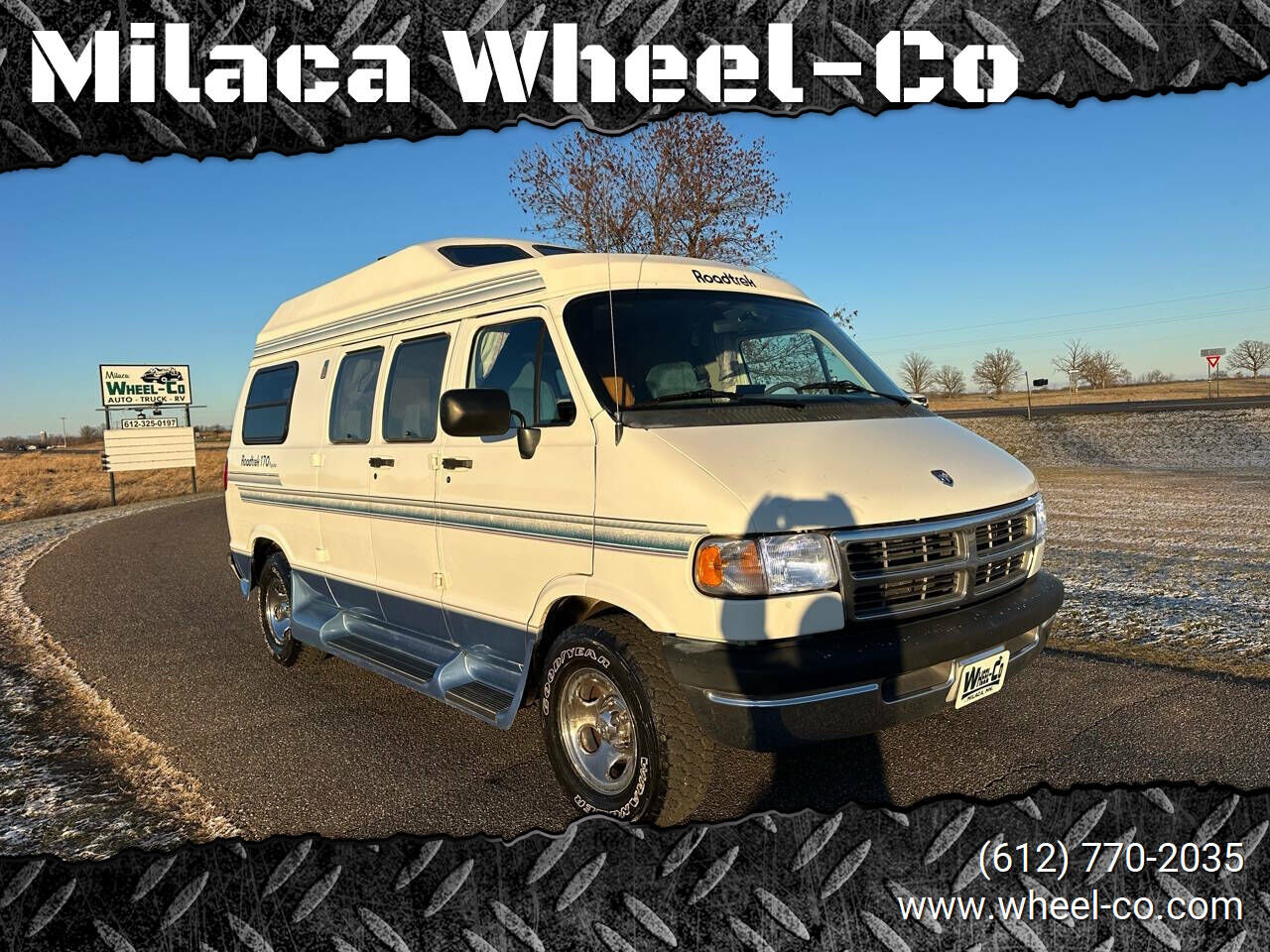 Dodge Ram Van