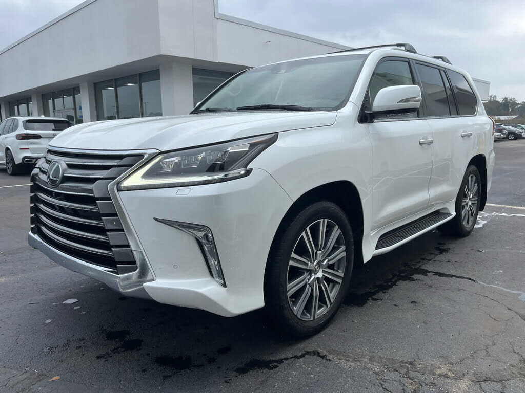 Lexus LX